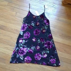 Jacelynn Floral Burnout Dress sz xxs